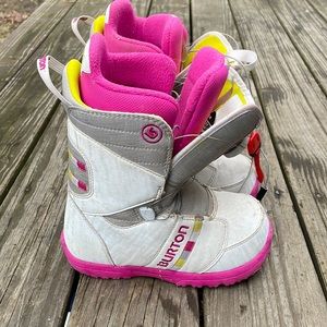 Youth Zipline Boa Burton Snowboard boots size 4